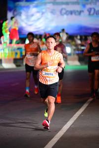 BIB: 20096
                            <button type="button" onclick="openModal(22872638)" class="btn btn-primary btn-sm float-right btn-popup" data-toggle="modal" data-target=".modal-high-quality">
                        <i class="fas fa-shopping-cart"></i> Add to Cart
                    </button>
                                            <button type="button" onclick="isThisMe(22872638, true)" class="btn btn-success btn-sm float-right btn-popup btn-isme hidden" data-toggle="tooltip" data-placement="bottom" title="นี่คือรูปของคุณใช่ไหม คลิกที่นี่เพื่อเอาเข้าอัลบั้ม">
                        <i class="fas fa-plus"></i> Add to album
                    </button>
                    <button type="button" onclick="isThisMe(22872638, false)" class="btn btn-warning btn-sm float-right btn-popup btn-isnotme hidden">
                        <i class="fas fa-ban"></i> Remove from album
                    </button>